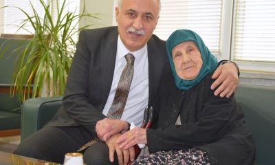 95 yaşındaki Fatma nine herkesi duygulandırdı