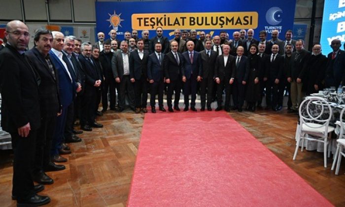 AK Parti, Bursa’da kuruluş ruhuyla sahaya iniyor