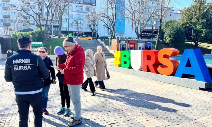 Narkotik polisi 10 bin 494 vatandaşı bilgilendirdi