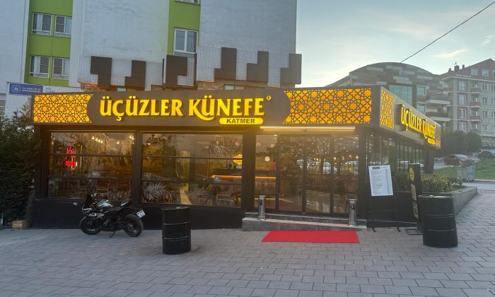 ÜÇÜZLER KÜNEFE, GÖRÜKLE DE.