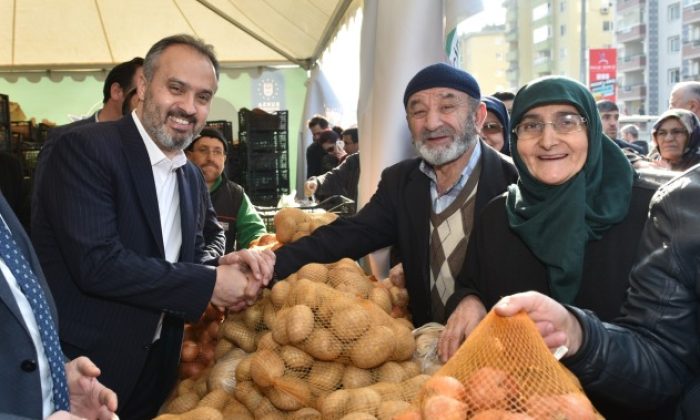 Başkan Aktaş: “Emeklilere, ulaşımda ve su faturalarında yüzde 25 indirim”