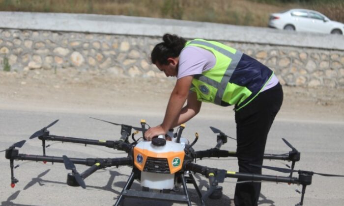 Bursa’da haşerelere karşı dronlu mücadele