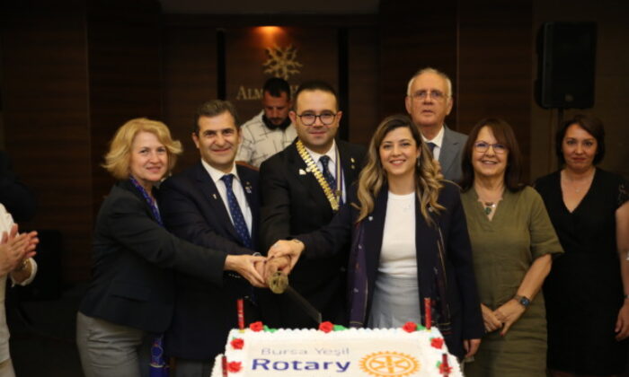 Bursa Yeşil Rotary’de Devir Teslim