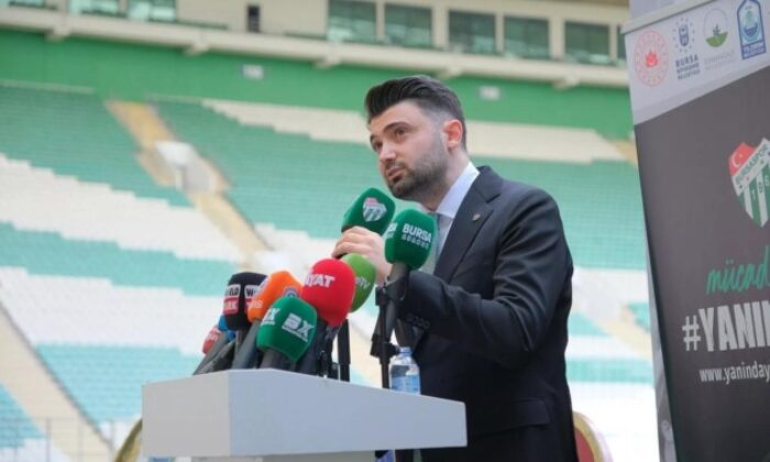 Bursaspor Başkanı Enes Çelik: “Görevi bırakma dahil her türlü kararı almaya hazırız”