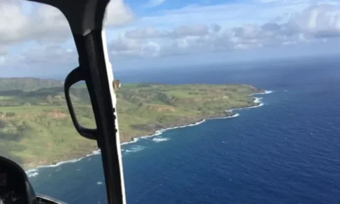 Hawaii açıklarında helikopter okyanusa düştü!