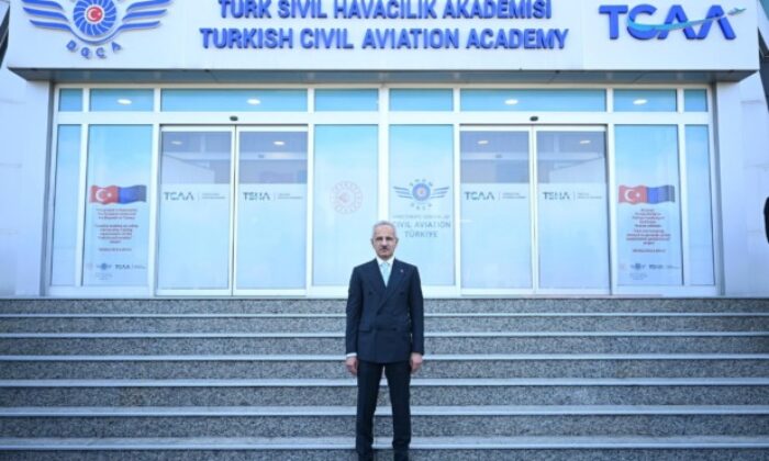 Bakan Uraloğlu’ndan Bursa’ya 2 yeni hat müjdesi