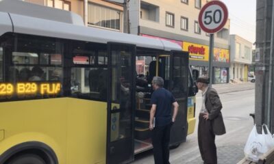 Yolun karşısına geçerken otobüsün altında kaldı