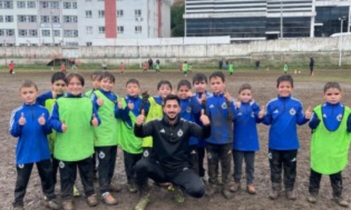 Mudanyalı gençler futbol sahası istiyor