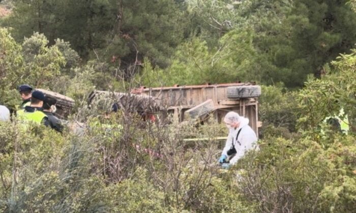 Bursa’da traktörün altında kalan adam hayatını kaybetti