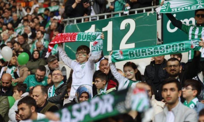 Büyükşehir, çocuklara Bursaspor coşkusunu yaşattı