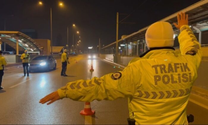 Bursa’da uygulama yapan ekiplere terör operasyonu benzetmesi!